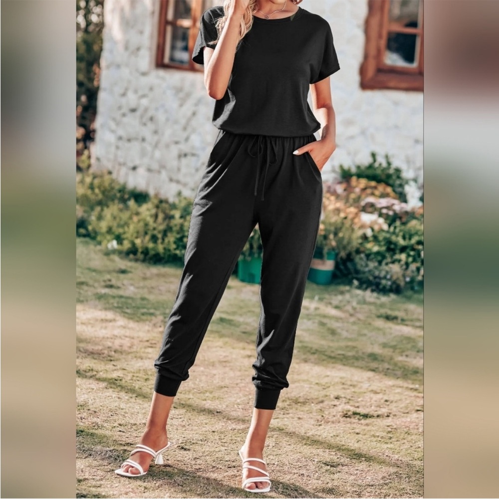 Pretty Garden Women's Black Short-Sleeve Drawstring Jumpsuit